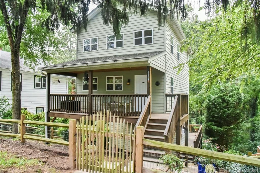 133 Courtland Avenue