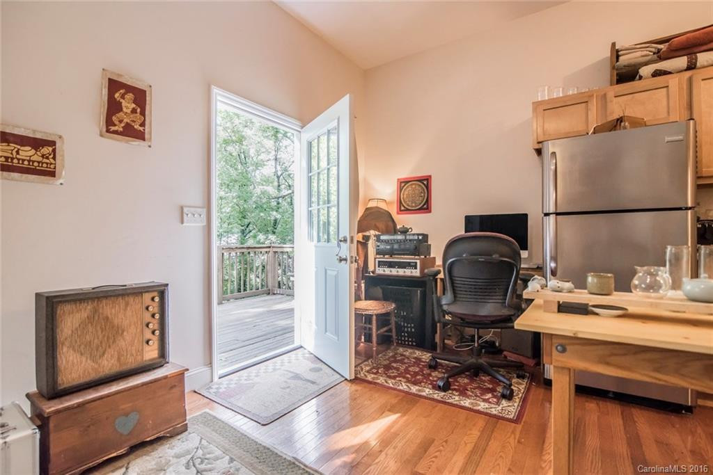 133 Courtland Avenue - Photo 23