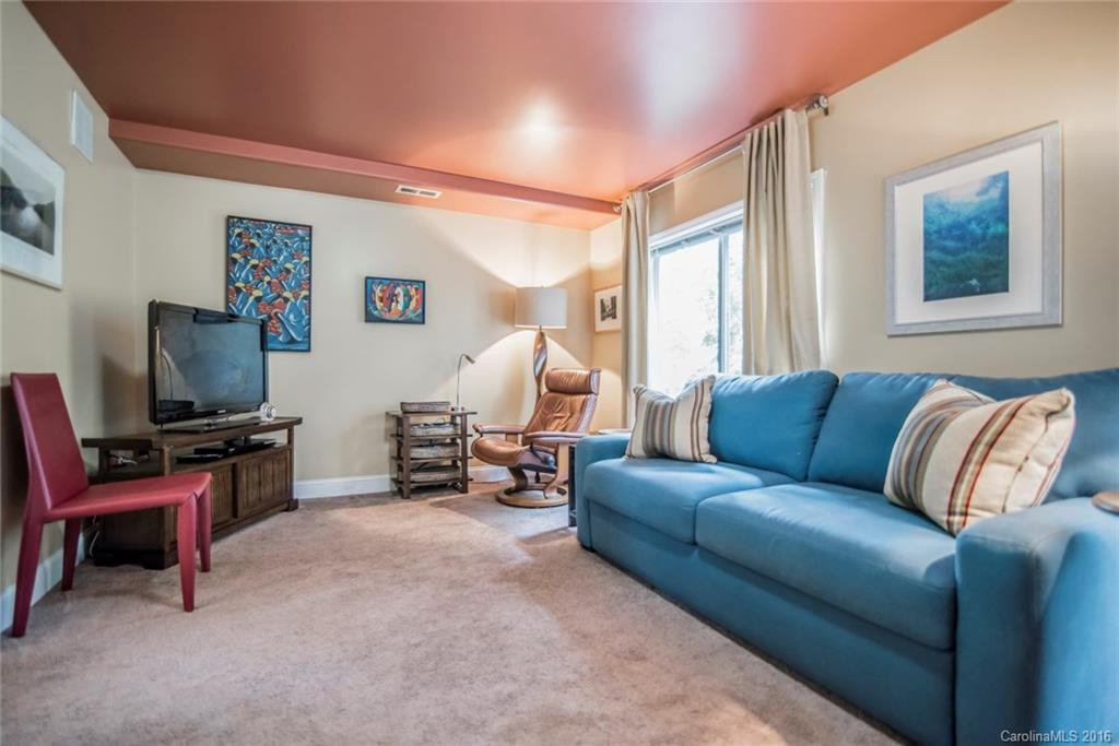 133 Courtland Avenue - Photo 10
