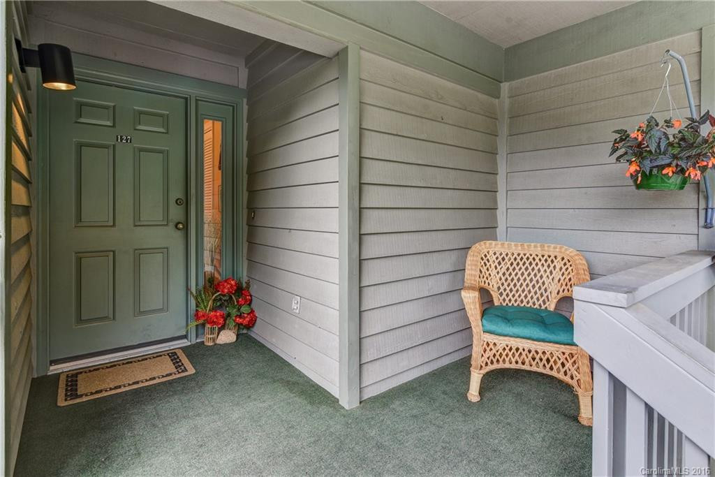 127 Burning Tree Lane #127 - Photo 2
