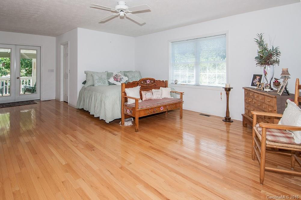 1544 Maple Springs Drive - Photo 11
