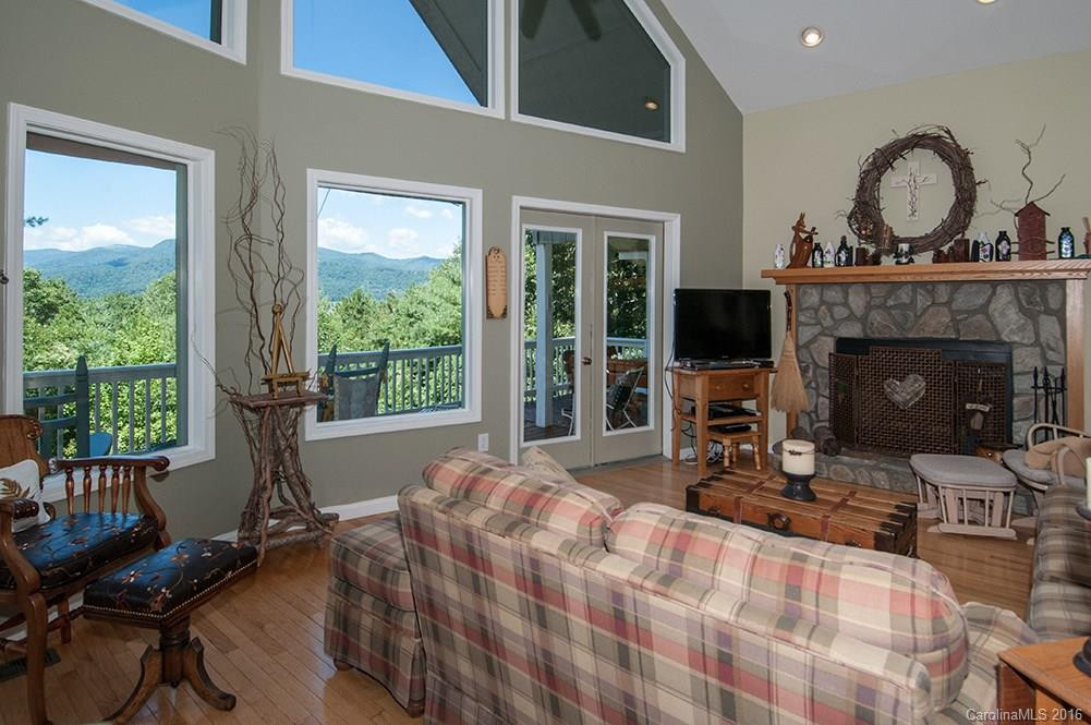 1544 Maple Springs Drive - Photo 5