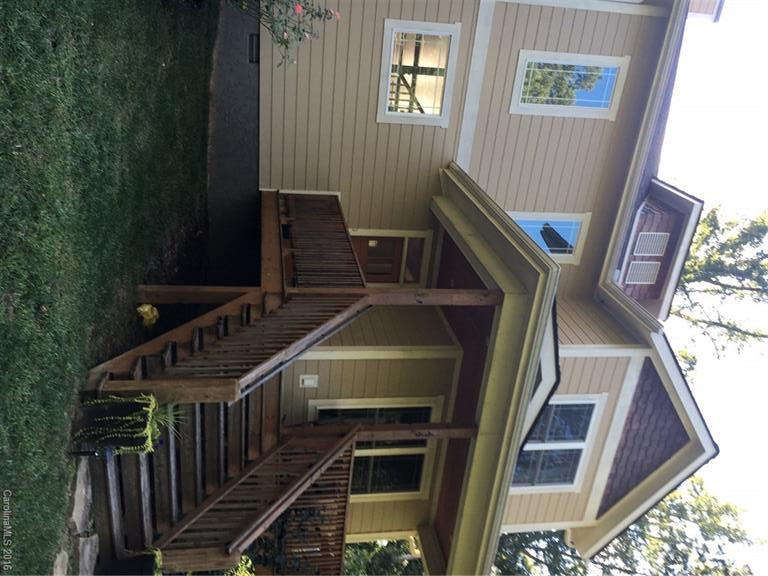 44 Chiles Avenue