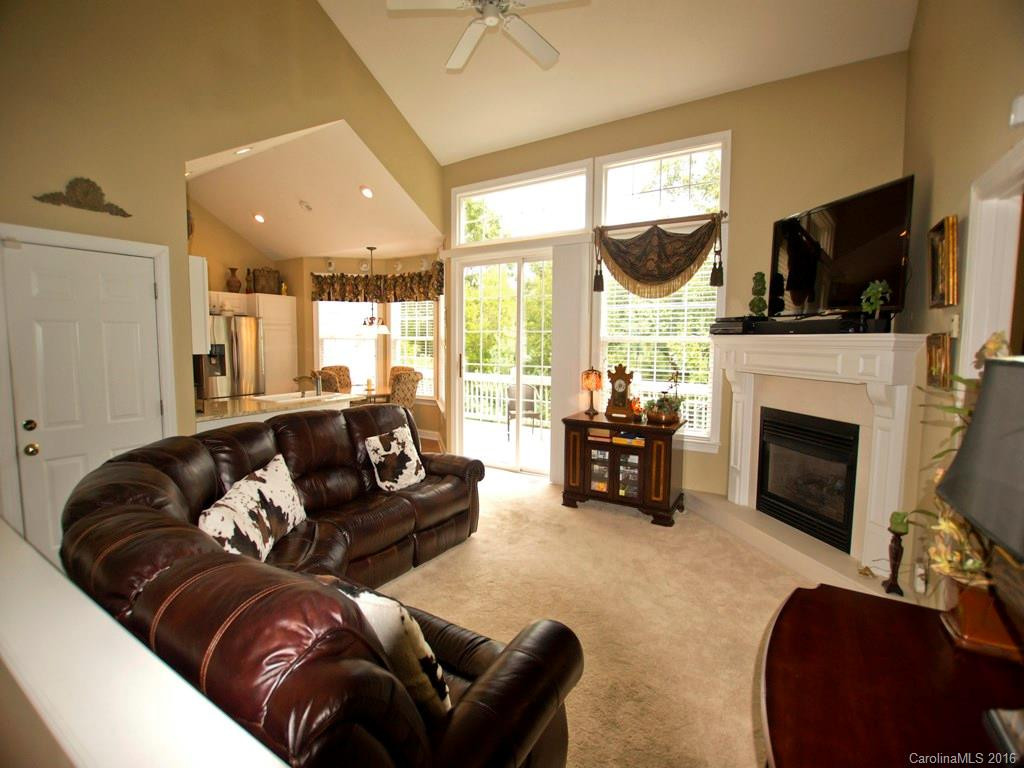 117 Hibiscus Lane #117 - Photo 3