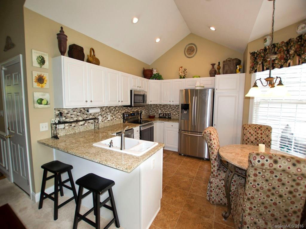 117 Hibiscus Lane #117 - Photo 5