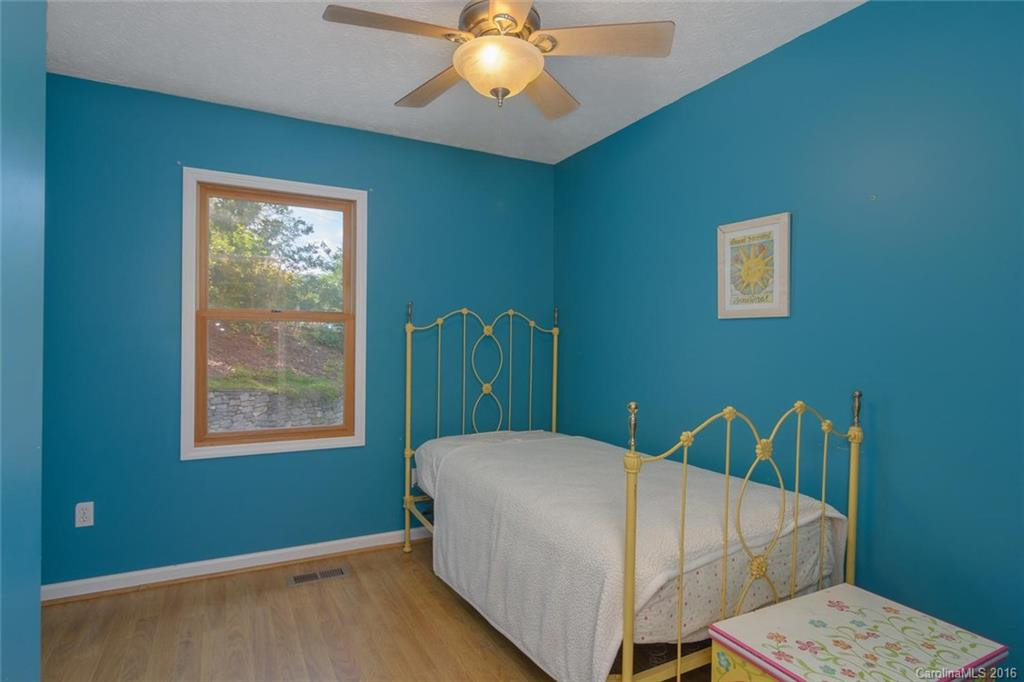 115 Westview Avenue - Photo 10