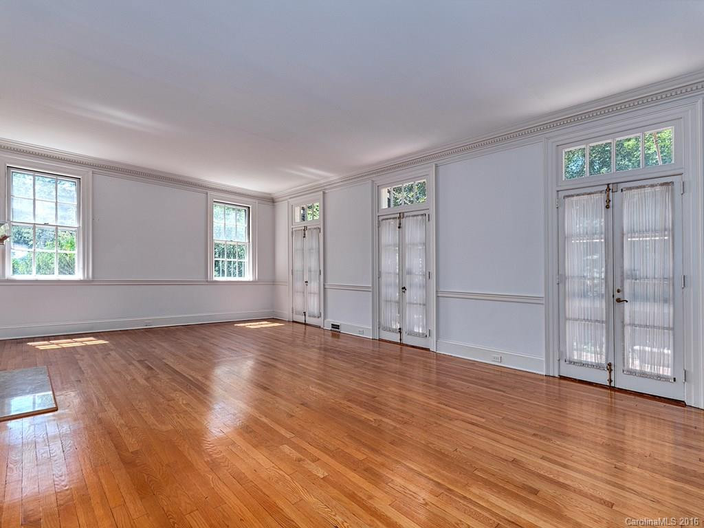 5 Westwood Road - Photo 8