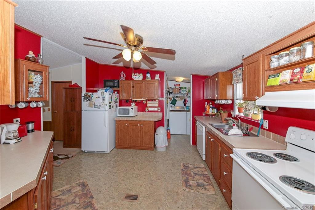 814 Hutch Mountain Road - Photo 5