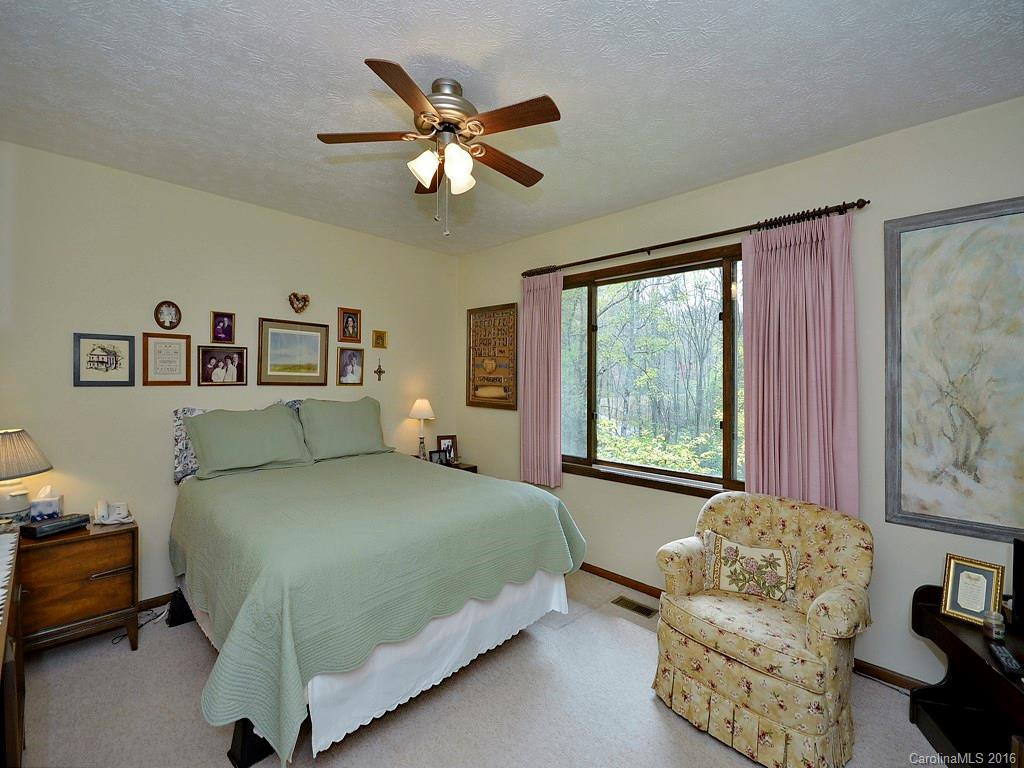 149 Whisperwood Drive - Photo 13