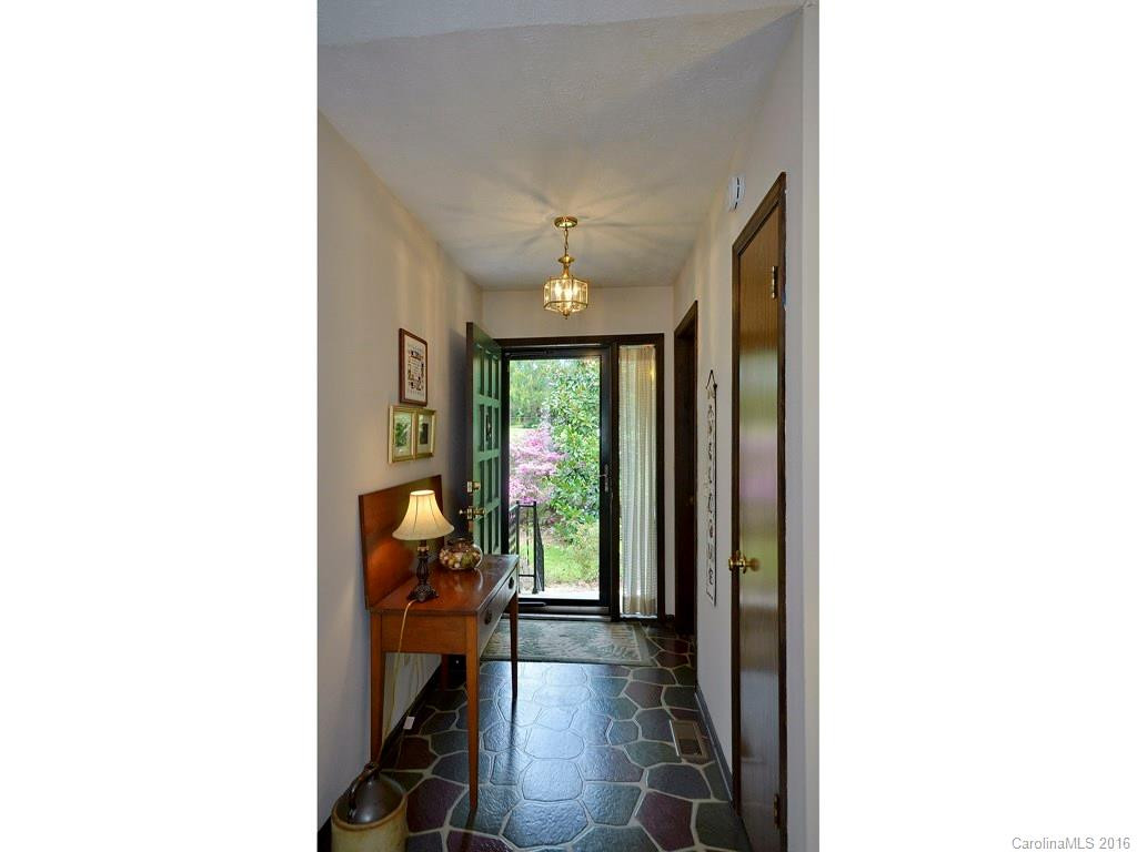 149 Whisperwood Drive - Photo 3