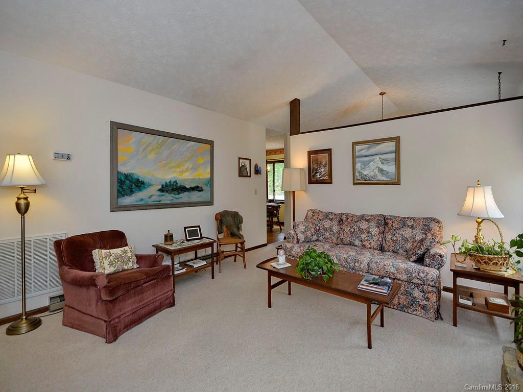 149 Whisperwood Drive - Photo 4