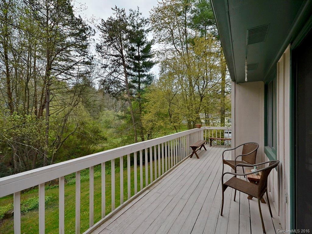 149 Whisperwood Drive - Photo 8