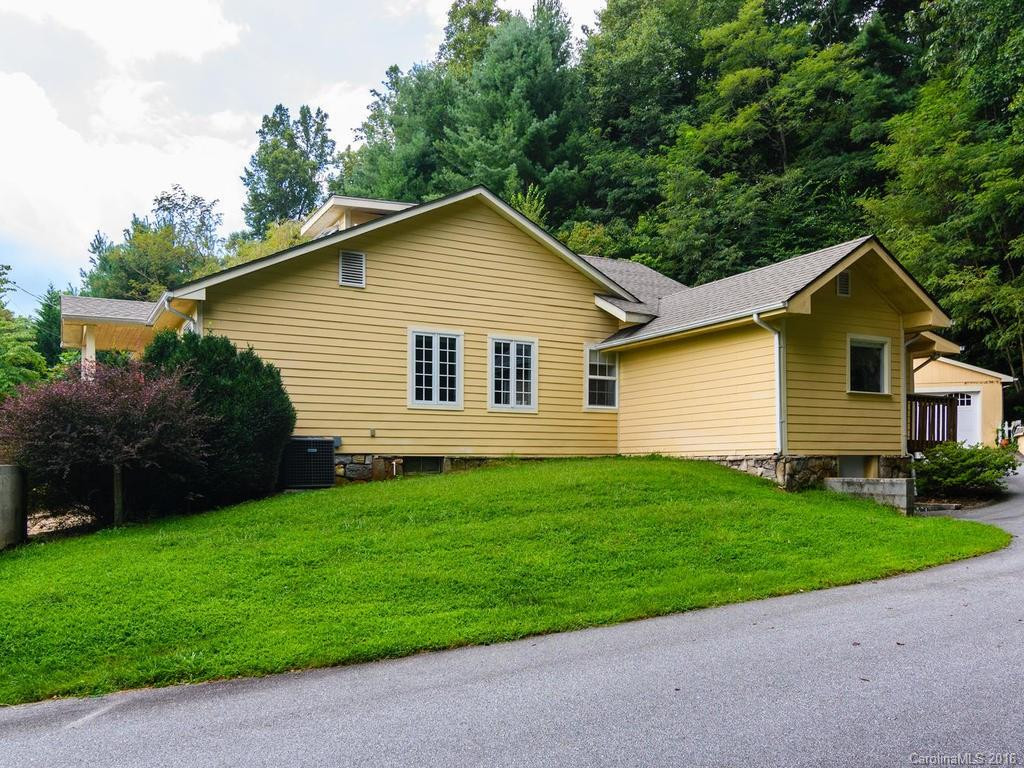 3046 Turnpike Road - Photo 18