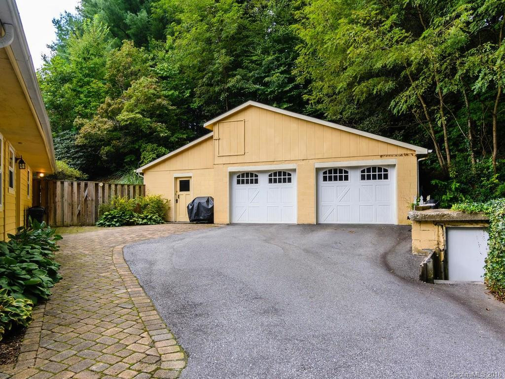3046 Turnpike Road - Photo 19