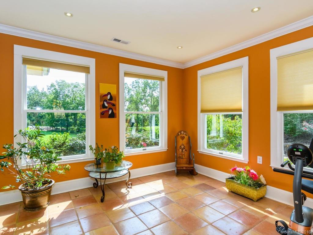3046 Turnpike Road - Photo 5