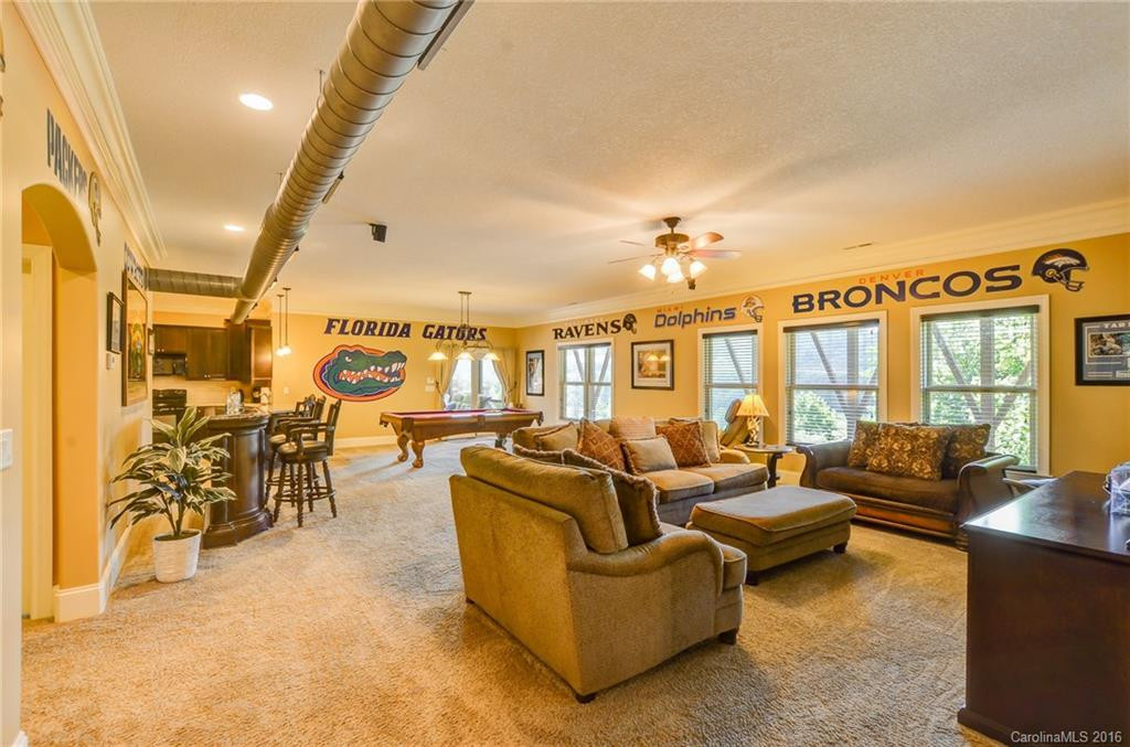 64 McIntyre Drive - Photo 16