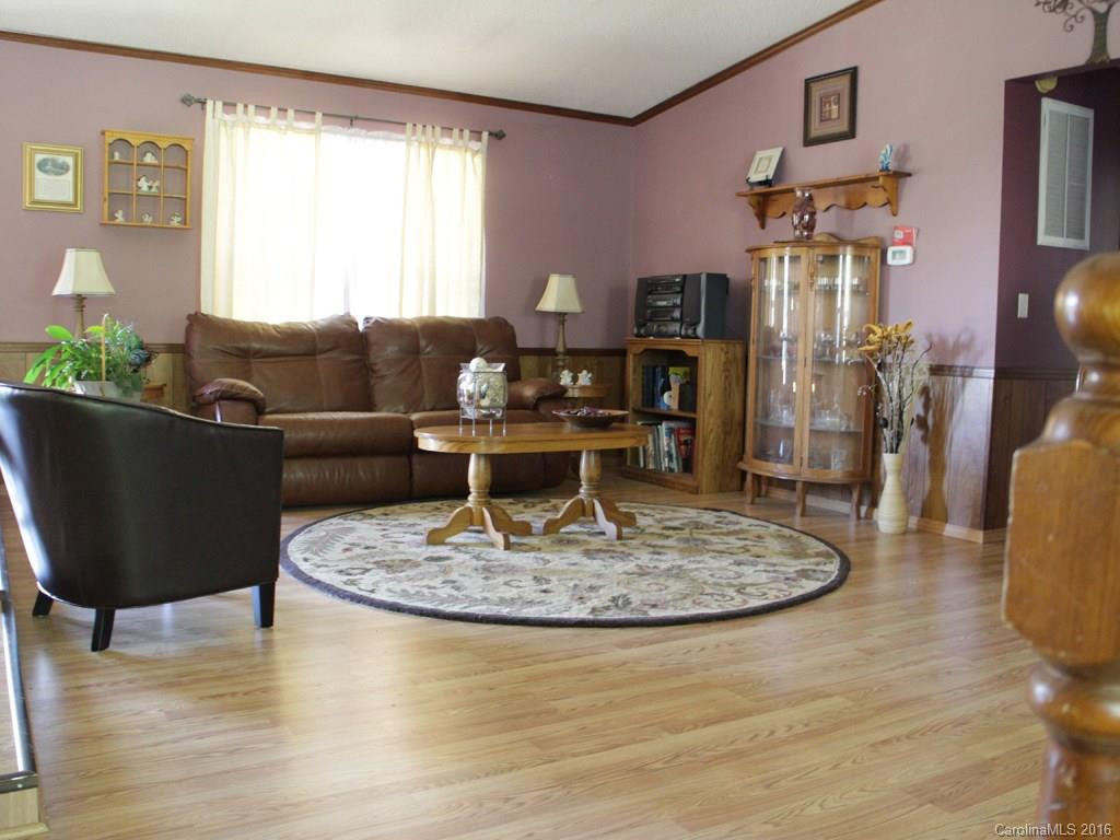 42 Spreading Oak Lane - Photo 3