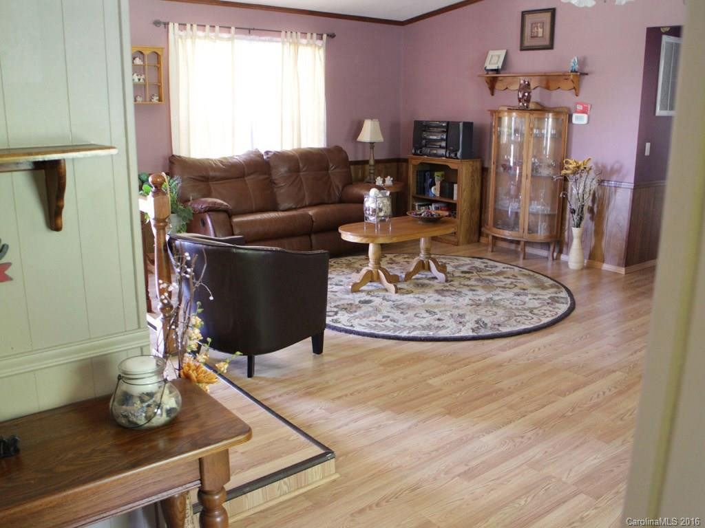 42 Spreading Oak Lane - Photo 4
