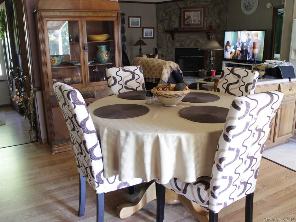 42 Spreading Oak Lane - Photo 5