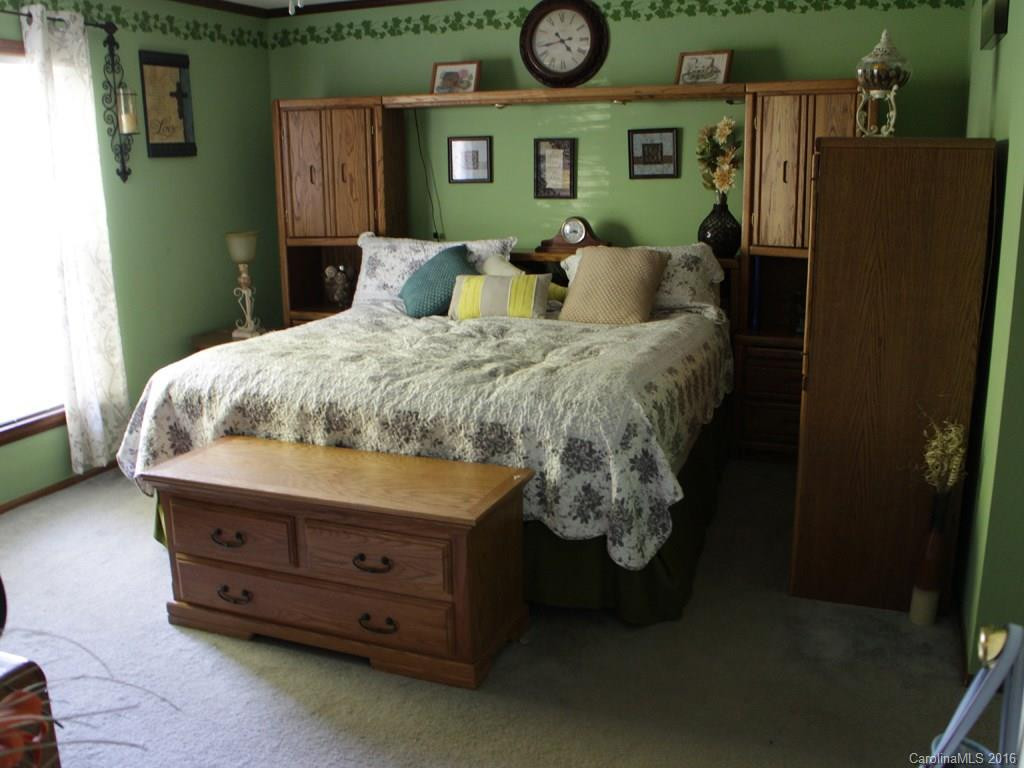 42 Spreading Oak Lane - Photo 8