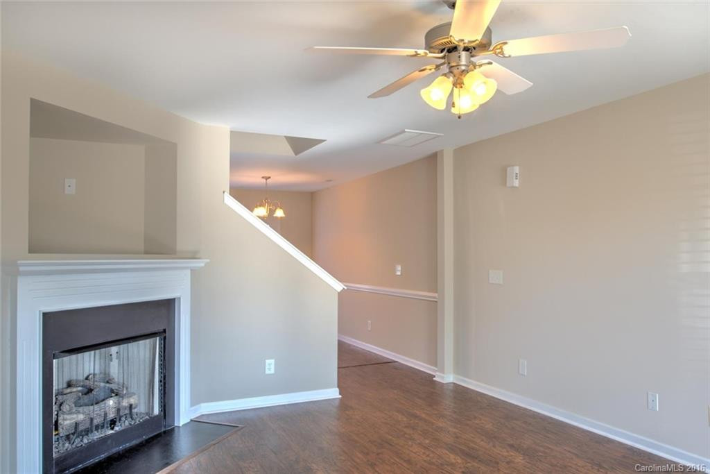 18 Torrington Avenue #28 - Photo 3