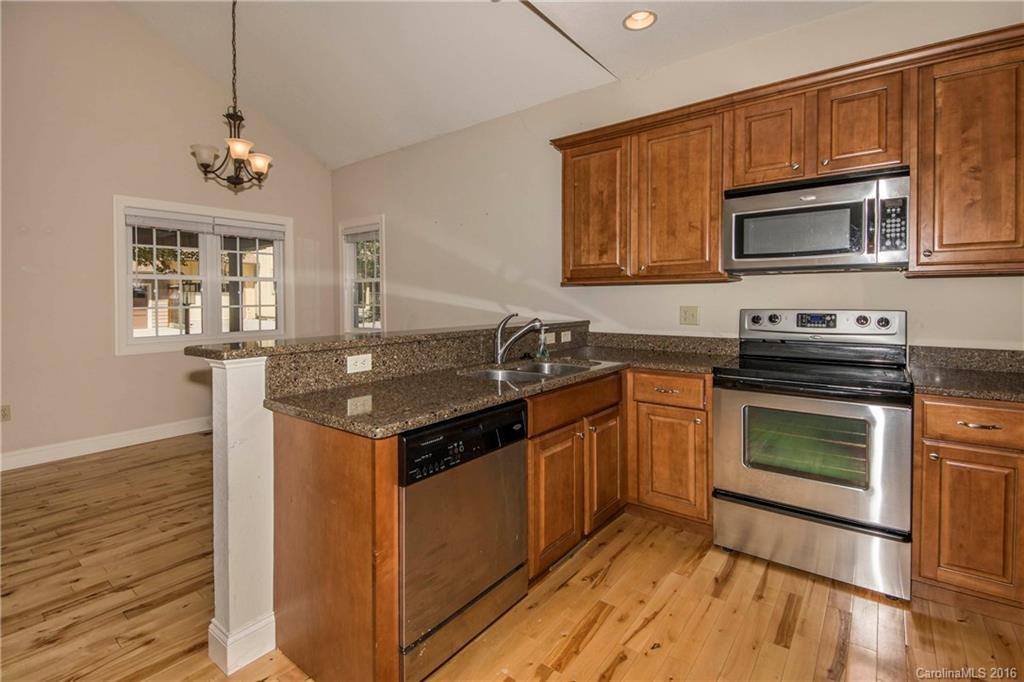 37 Sapling Lane #8 - Photo 11
