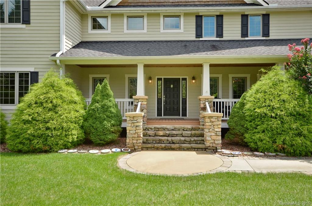 18 Cromwell Lane - Photo 2