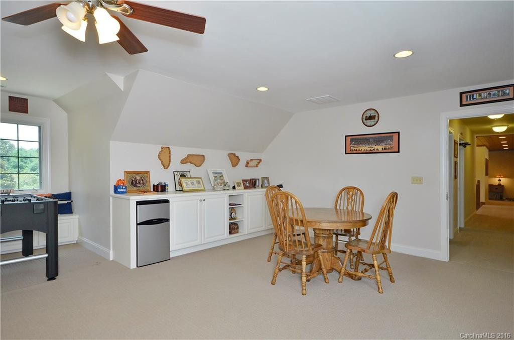 18 Cromwell Lane - Photo 22