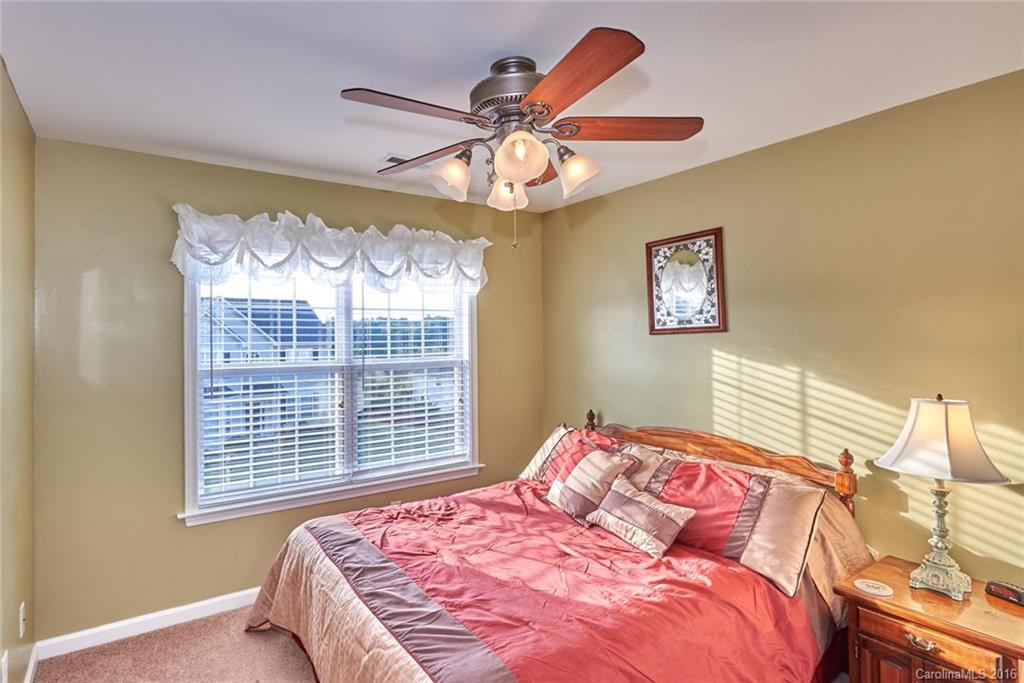 22 Stone River Drive - Photo 17