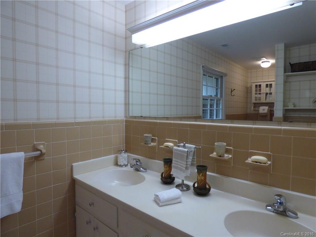 133 Coachman Lane #13 - Photo 20