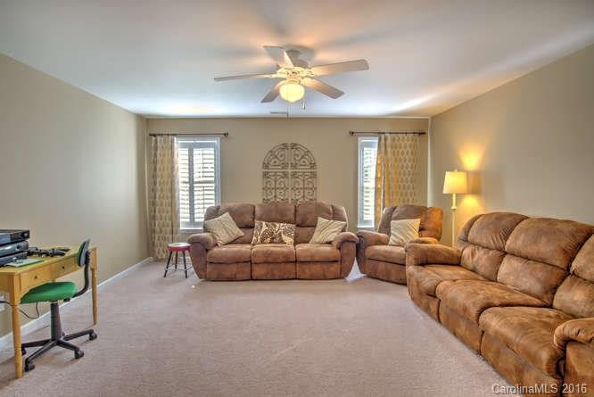 88 Roanoke Road - Photo 13