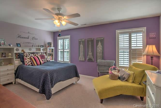 88 Roanoke Road - Photo 14