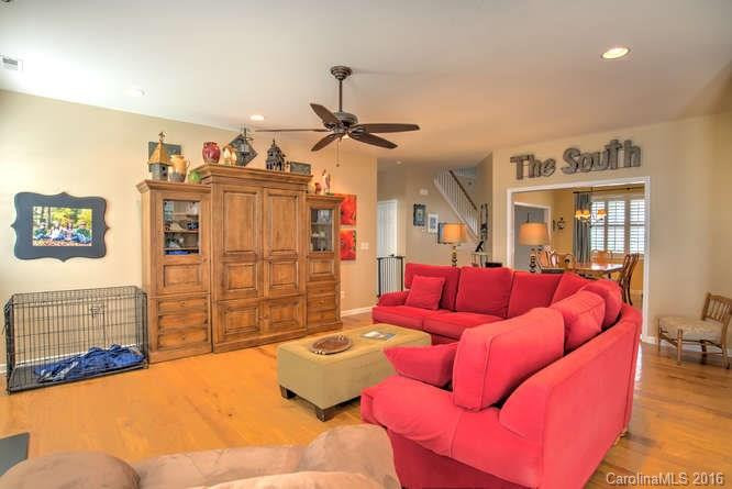 88 Roanoke Road - Photo 5