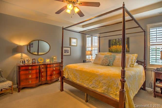 88 Roanoke Road - Photo 10