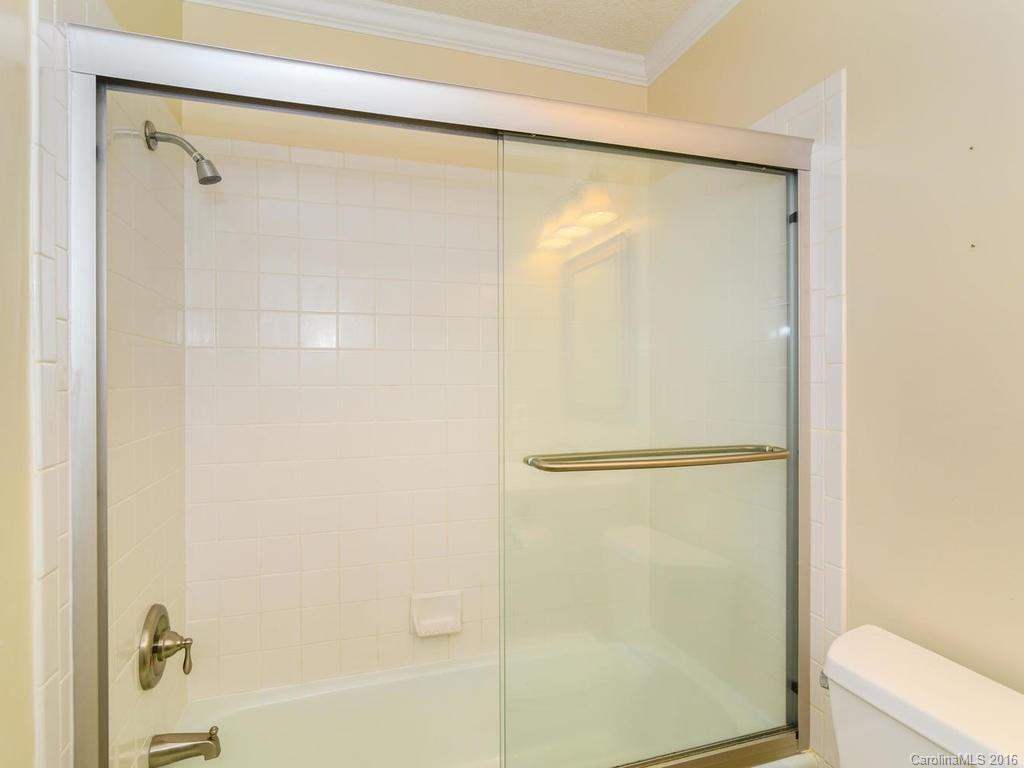 101 Pinehurst Drive - Photo 15