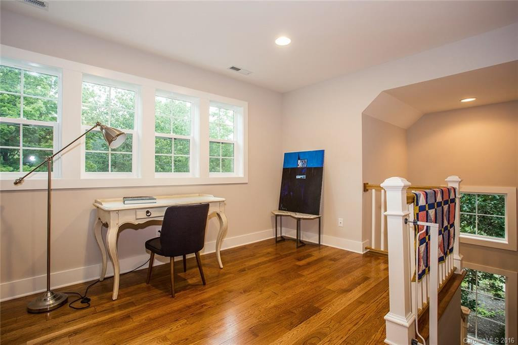 98 Barnard Avenue - Photo 15