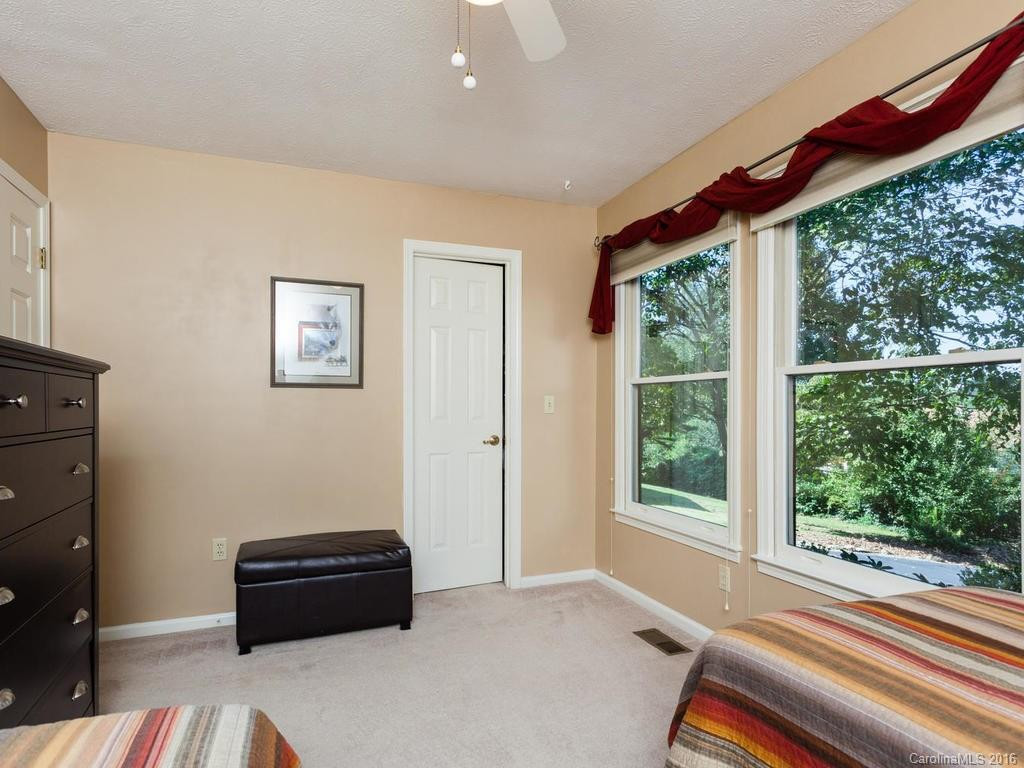 135 Serenity Circle - Photo 13