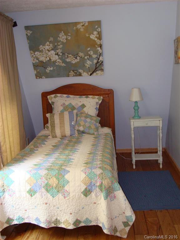 341 Ridgeway Road - Photo 14