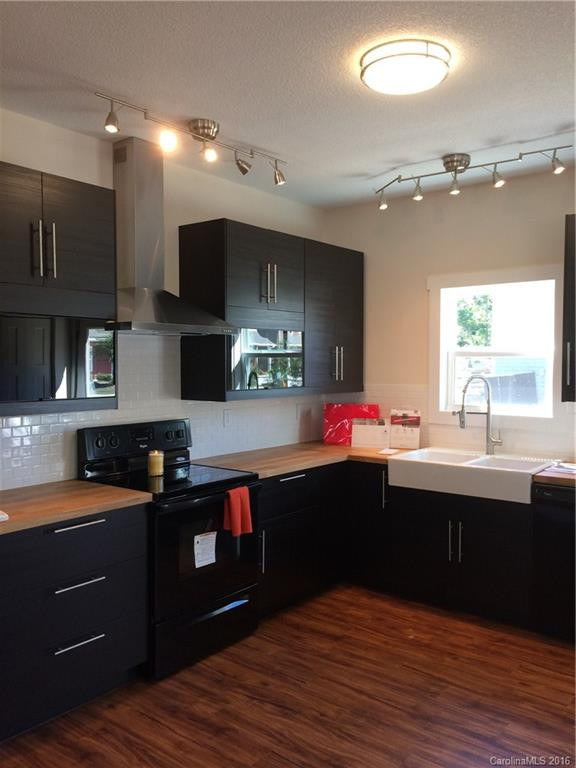 8 Cool Springs Drive #21 - Photo 4