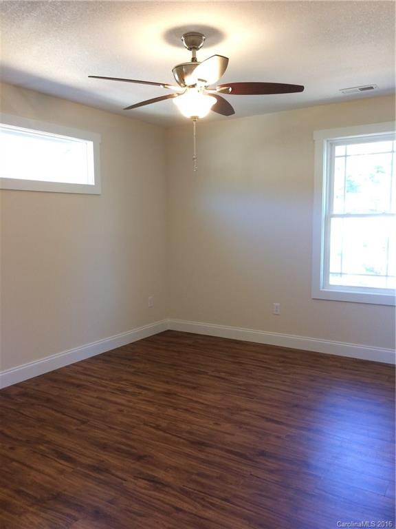 8 Cool Springs Drive #21 - Photo 7