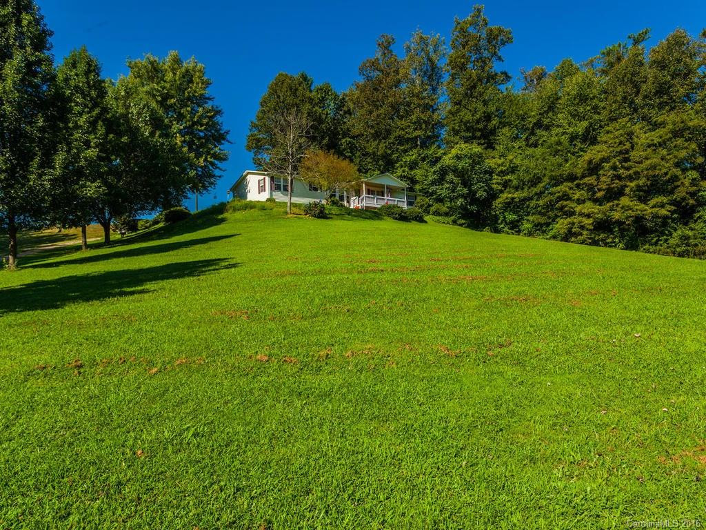 842 Apple Valley Road - Photo 3
