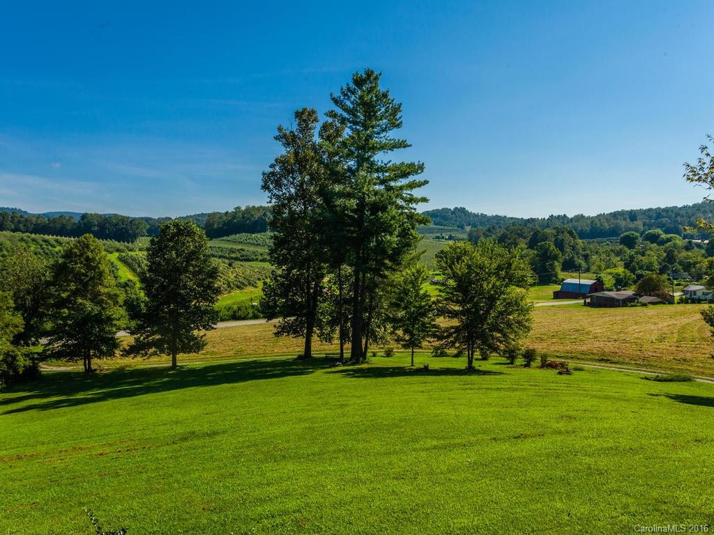 842 Apple Valley Road - Photo 22