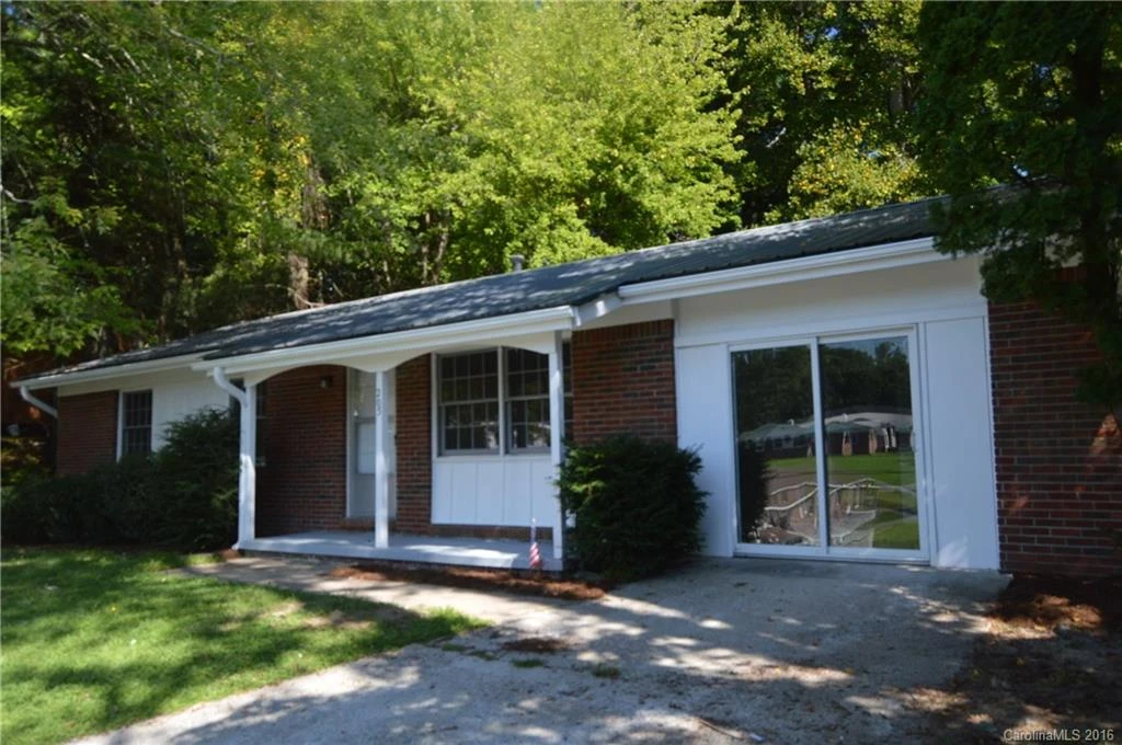 205 Ewart Drive