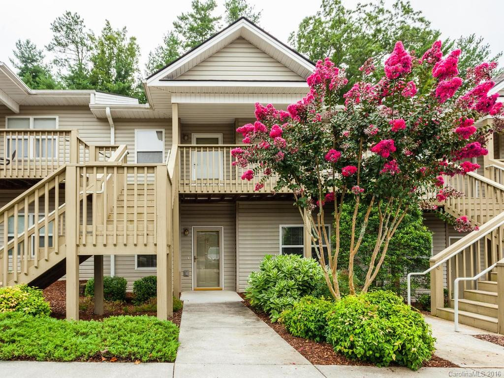 402 Carlyle Way #402/D
