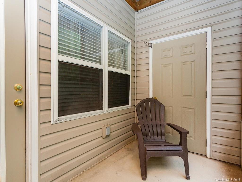 402 Carlyle Way #402/D - Photo 22