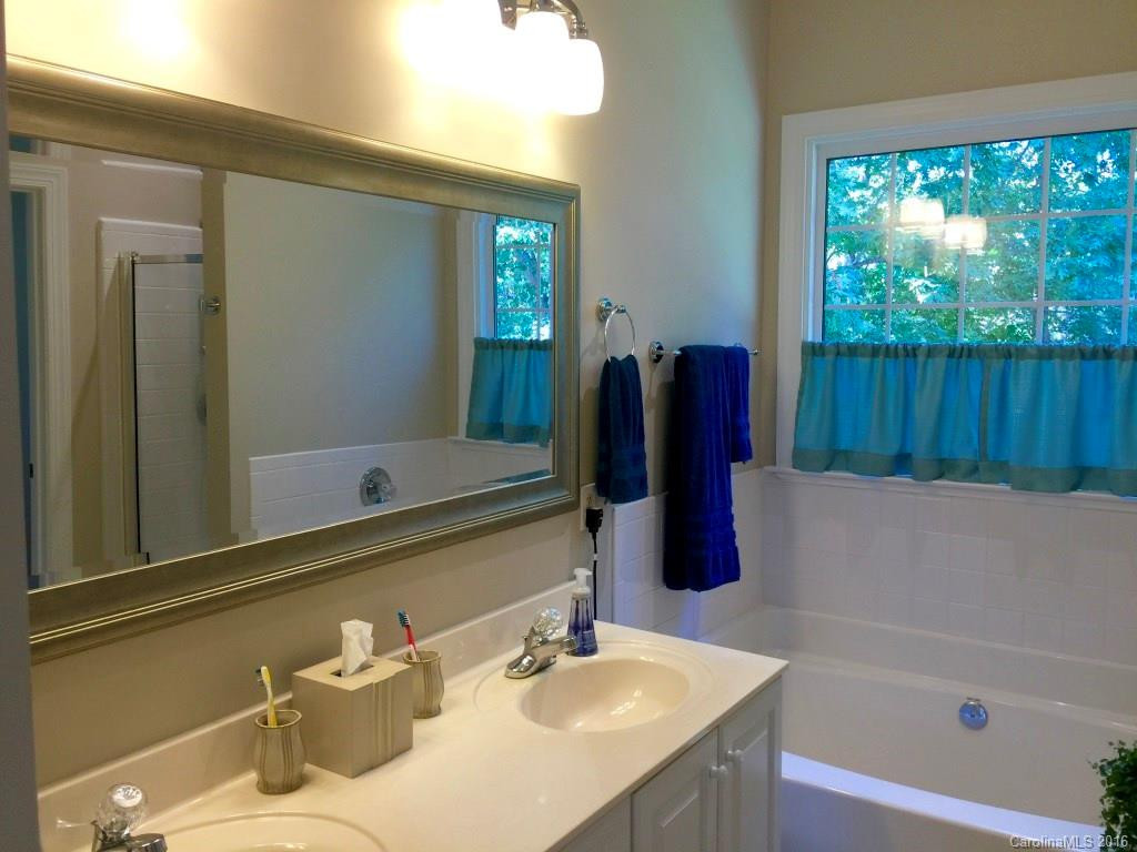 1111 Chicory Lane - Photo 12