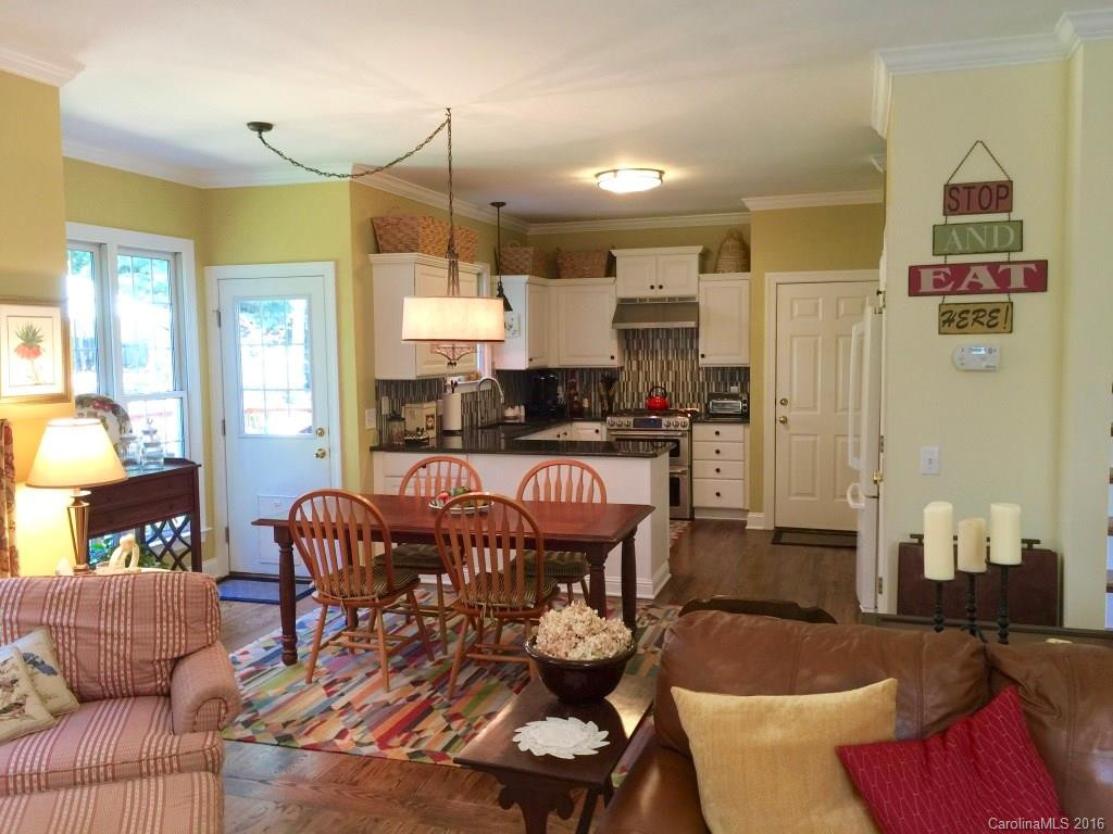 1111 Chicory Lane - Photo 9