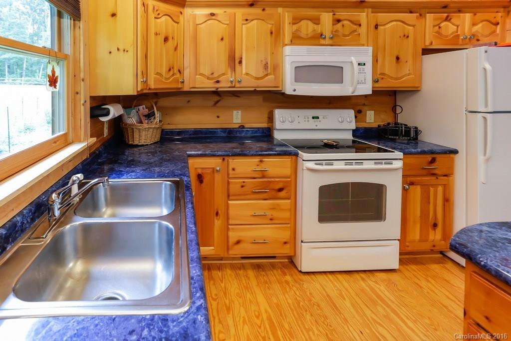 131 Overstone Drive - Photo 12