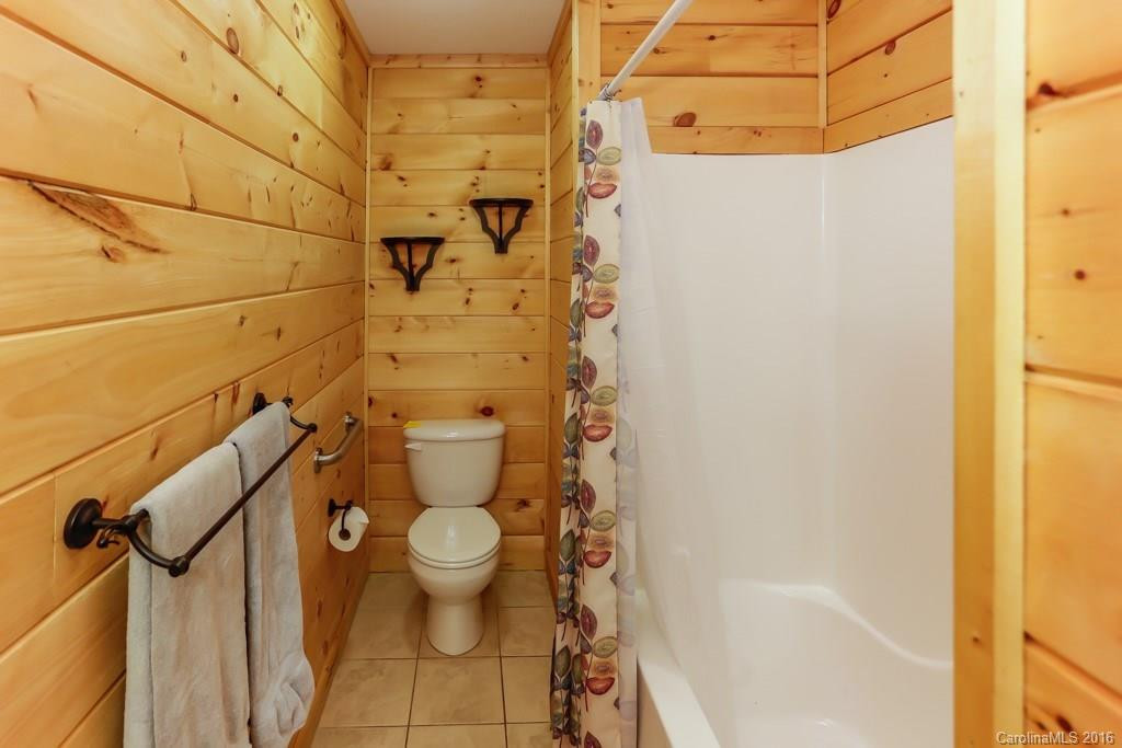 131 Overstone Drive - Photo 16