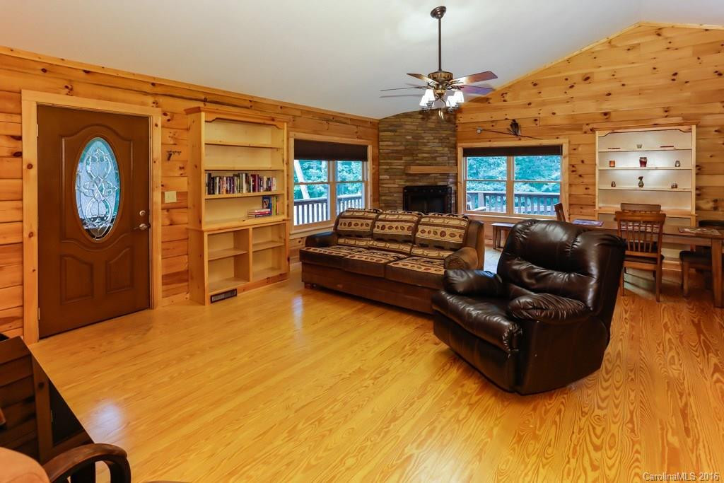 131 Overstone Drive - Photo 7